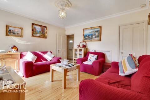 157 Hale End Road, London, E17 4DX