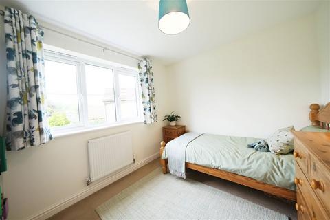 21 Blacksmiths Avenue, Barleythorpe, Oakham, LE15 7TD