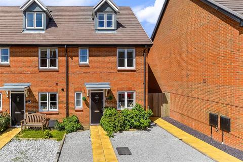 3 bedroom semi-detached house for sale, Lavender Way, Angmering, West Sussex