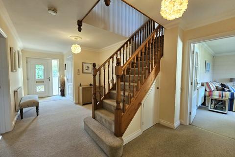 Ascot House Turnpike, Sampford Peverell, Tiverton, EX16 7BN