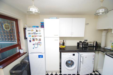1 bedroom flat to rent, Caractacus Cottage View, WATFORD, WD18