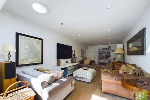 4 bedroom detached house for sale, Williamson Close, Winnersh, Wokingham, Berkshire, RG41