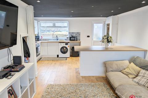 45 Beacons View, Neath, SA11 3SB