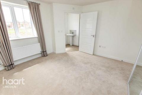 2 bedroom detached bungalow for sale, The Ridings, Market Rasen