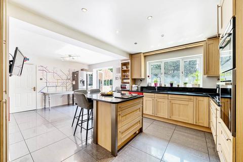 5 bedroom detached house for sale, Thomas Lane, Wokingham RG40