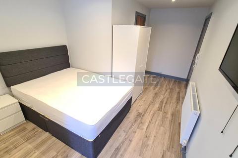 Studio to rent, Renaissance Works, New Street, Huddersfield, HD1 2AT