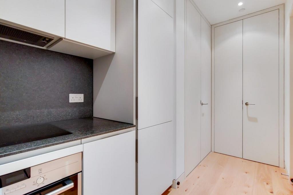 2 Kitchen-2