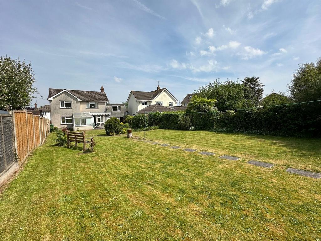 Westaway Park, Yatton 4 bed detached house for sale £450,000