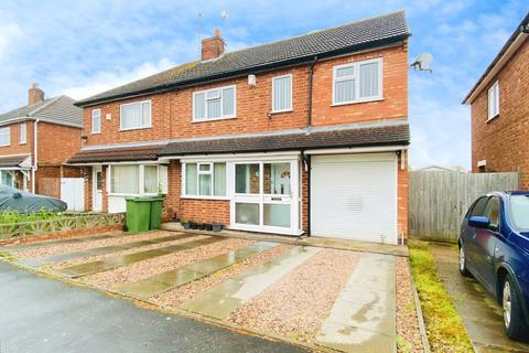 4 bedroom semi-detached house for sale, Kings Drive, Leicester Forest East, LE3