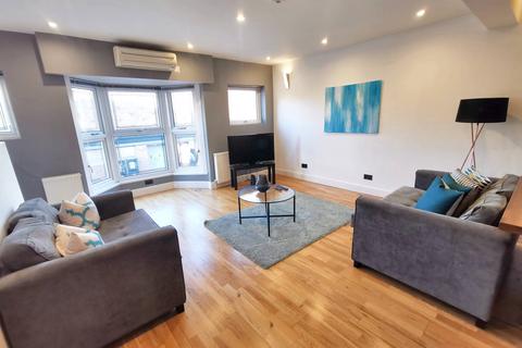 2 bedroom flat to rent, Cowley Road, Oxford OX4