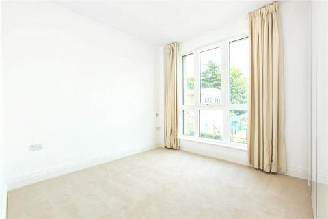 2 bedroom apartment to rent, Pinewood Gardens, Teddington, TW11