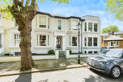 5 bedroom terraced house for sale, Cambridge Road, Southend-on-sea, SS1