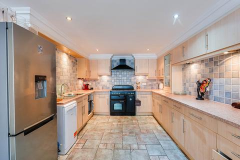 10 Cambridge Road, Southend-on-sea, SS1 1ET