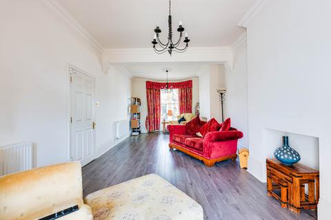 10 Cambridge Road, Southend-on-sea, SS1 1ET
