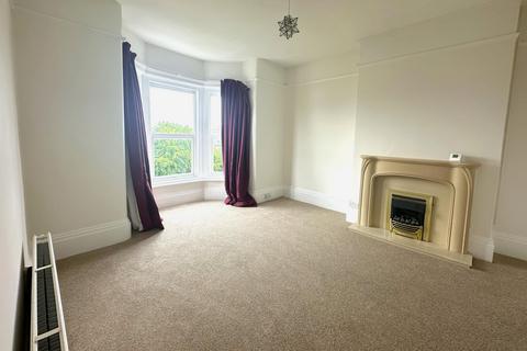 2 bedroom flat to rent, Dagmar Road, Exmouth EX8