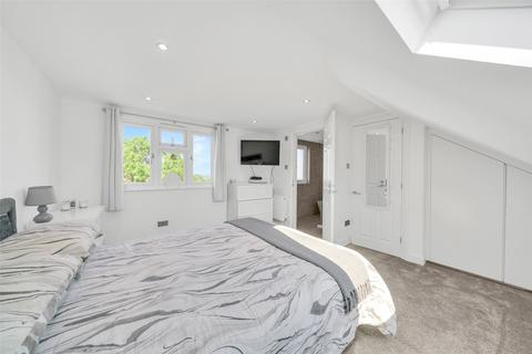 5 bedroom semi-detached house for sale, Hillingdon Road, Bexleyheath, Kent, DA7