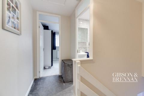 9 Bradbourne Way, Pitsea, Basildon, SS13 2DW