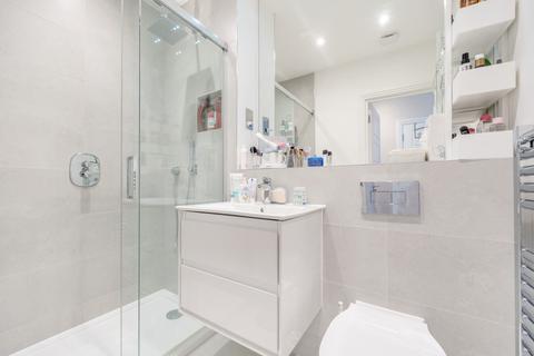 4 Bryan Gardens, Binfield, Bracknell, RG42 4JQ