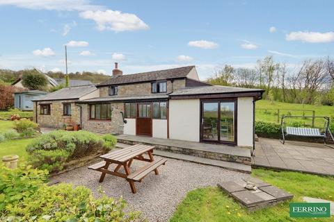 3 bedroom detached house for sale, The Moorwood, Lydbrook, Gloucestershire. GL17 9SU