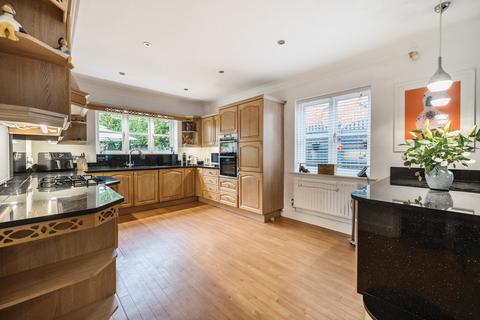 5 bedroom detached house for sale, Middleton Road, Camberley, Surrey, GU15