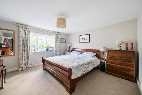 2 bedroom end of terrace house for sale, Stockbridge Road, Sutton Scotney, Winchester, Hampshire, SO21