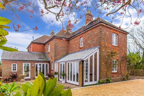 4 bedroom detached house for sale, Lockgate Road, Chichester, West Sussex