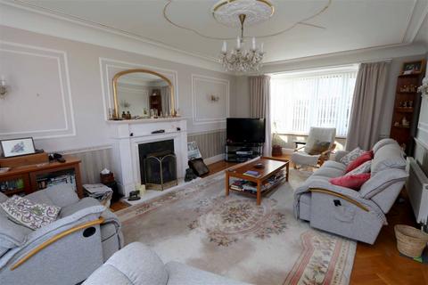 2 bedroom detached house for sale, Southport Road, Southport L40