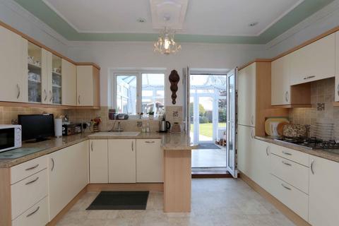 2 bedroom detached house for sale, Southport Road, Southport L40