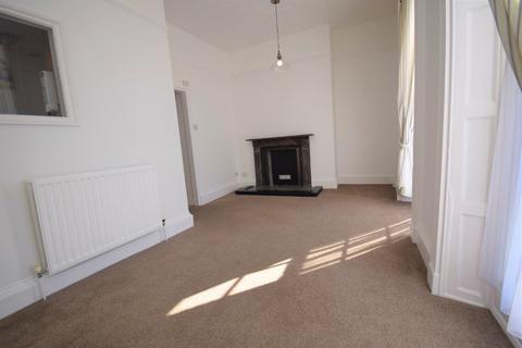 1 bedroom flat to rent, South Street, Newport, Barnstaple, EX32