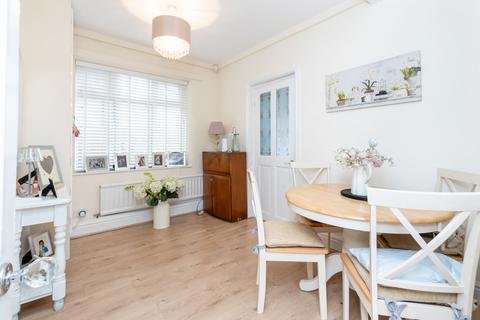 174 Rainhill Road, Rainhill, Prescot, L35 4PL
