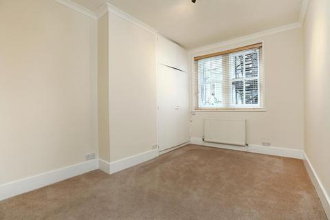 1 bedroom flat to rent, Browning Mews, Marylebone, London