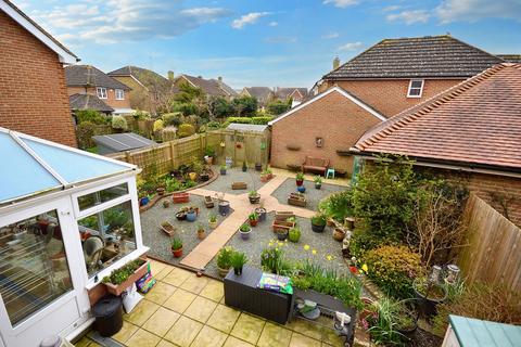 4 bedroom detached house for sale, Etchinghill, Folkestone CT18