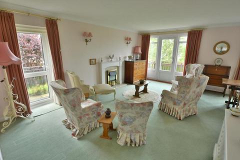 3 bedroom detached bungalow for sale, Glendale Close, Wimborne, BH21 1DJ