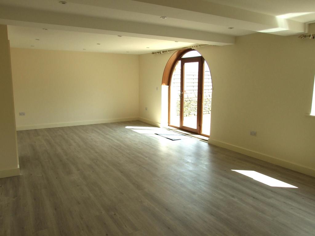 First Floor Lounge 3
