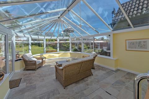 74 Buckingham Road, Bletchley, Milton Keynes, MK3 5HL