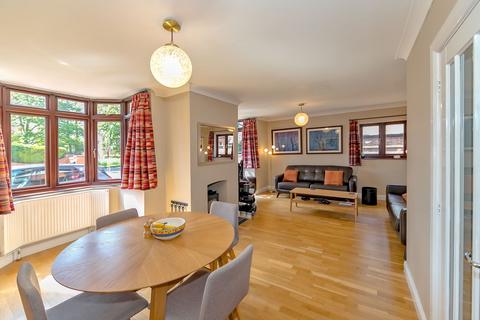 74 Buckingham Road, Bletchley, Milton Keynes, MK3 5HL