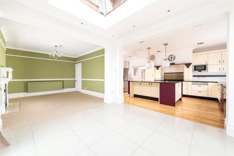 3 bedroom detached house for sale, Goldington Road, Bedford, Bedfordshire, MK41