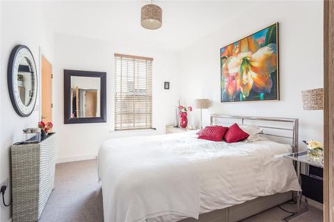 33 Gloucester Place, Cheltenham, GL52 2RN
