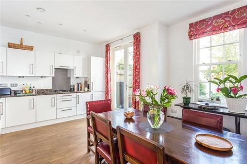 undefined, Gloucester Place, Cheltenham, Gloucestershire, GL52