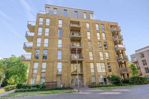 2 bedroom flat for sale, Adenmore Road, Catford