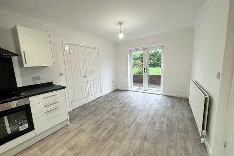 3 bedroom semi-detached house to rent, Palm Road, West Cornforth, Ferryhill, Durham, DL17