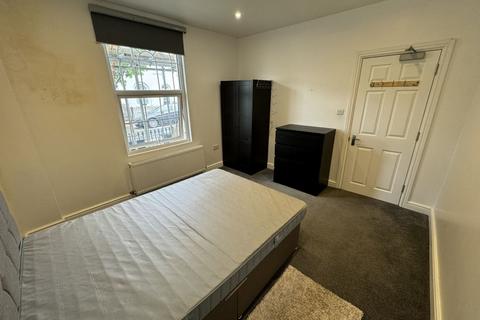 1 bedroom in a house share to rent, Edwin Street, Gravesend DA12