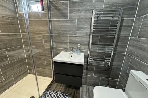 1 bedroom in a house share to rent, Edwin Street, Gravesend DA12