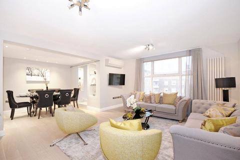 3 bedroom apartment to rent, St. Johns Wood Park, London, NW8