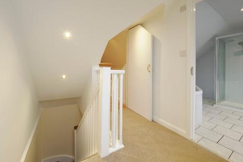Leaside Belcaire Close, Lympne, Hythe, CT21 4JR