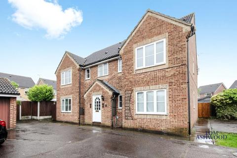 6 Jacobs Avenue, Harold Wood, Romford, RM3 0WR