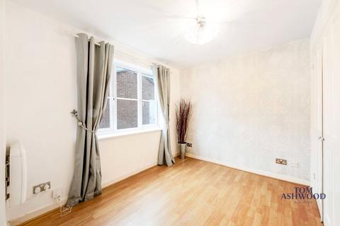 6 Jacobs Avenue, Harold Wood, Romford, RM3 0WR