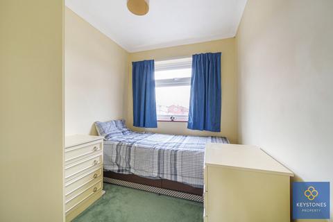 10 Ray Road, Romford, RM5 2HB