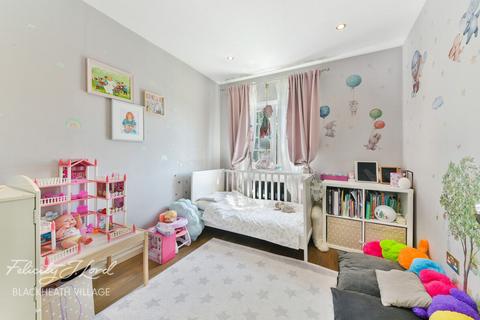79 Elizabeth Fry Place, London, SE18 4LA