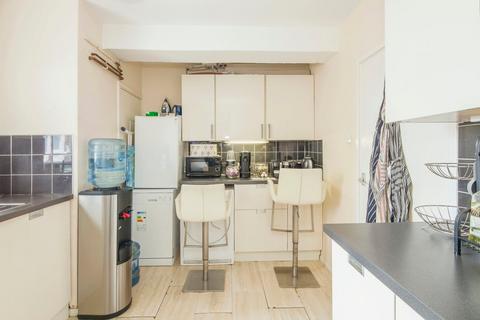 11 Thornham Street, London, SE10 9SA